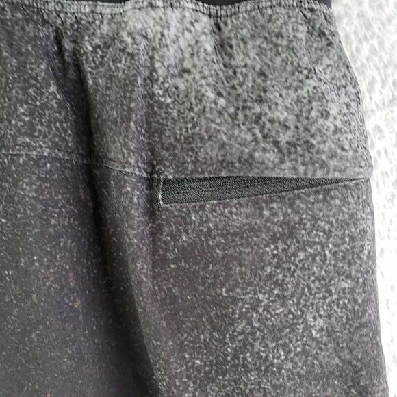 Lululemon Shorts Lined Surge Black Speckled Men’s Size Large L - Picture 4 of 9